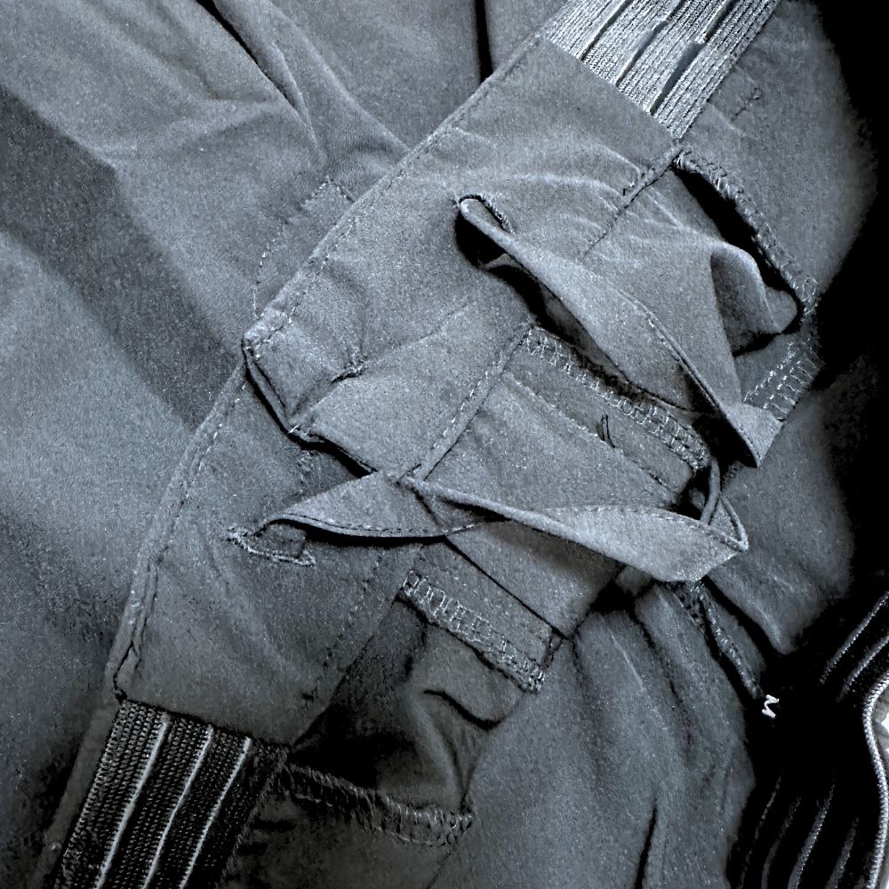 Quick-dry 8-way shorts