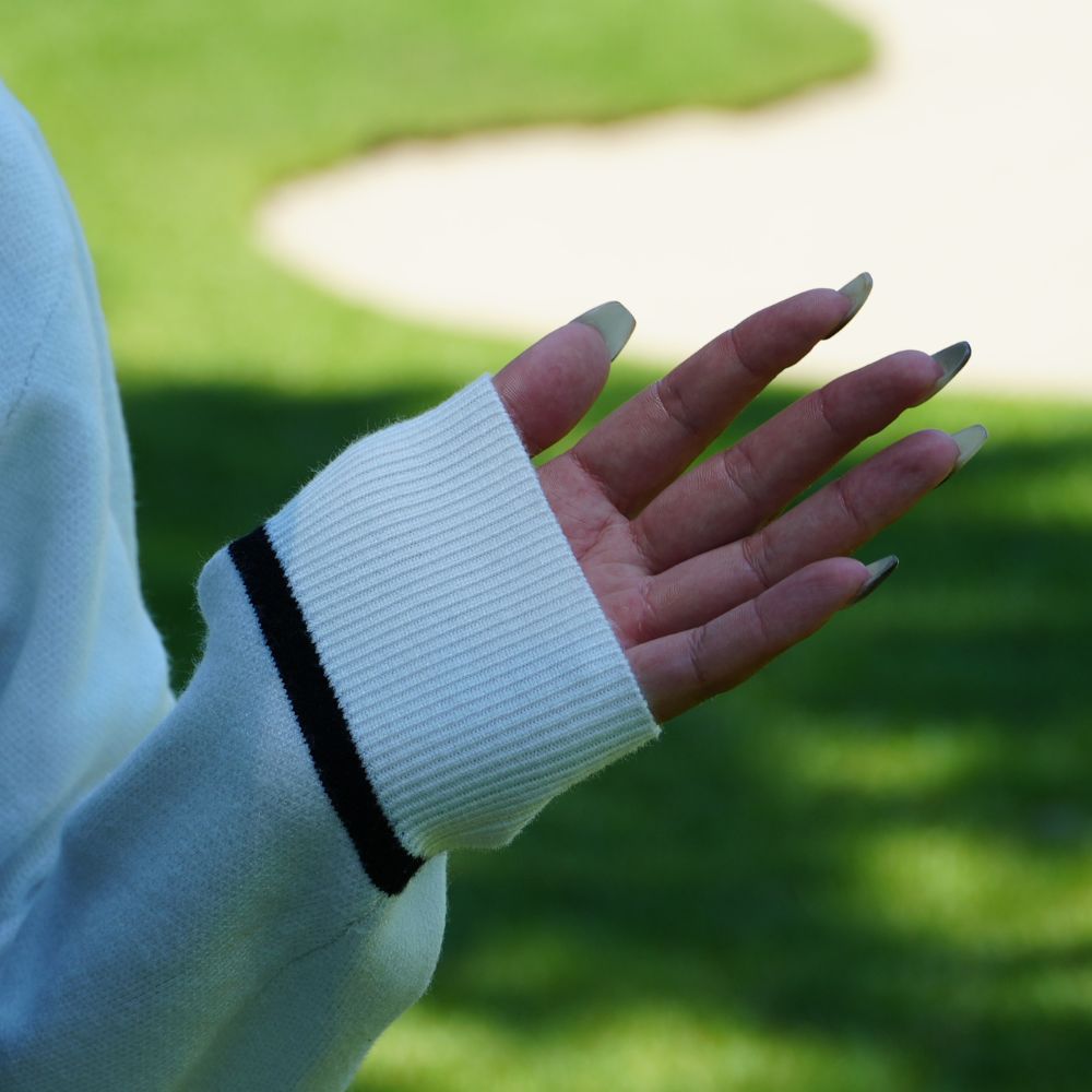 GFFS Big Logo Turtle Neck Knit Sweatshirt