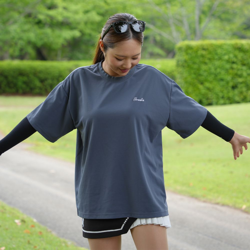 logo ゴルフフリークス】Freaks 着用済み Sサイズ ブラック ゴルフシャツ Mentality Bunker mock shirts(フリークスロゴ neck メンズウェア